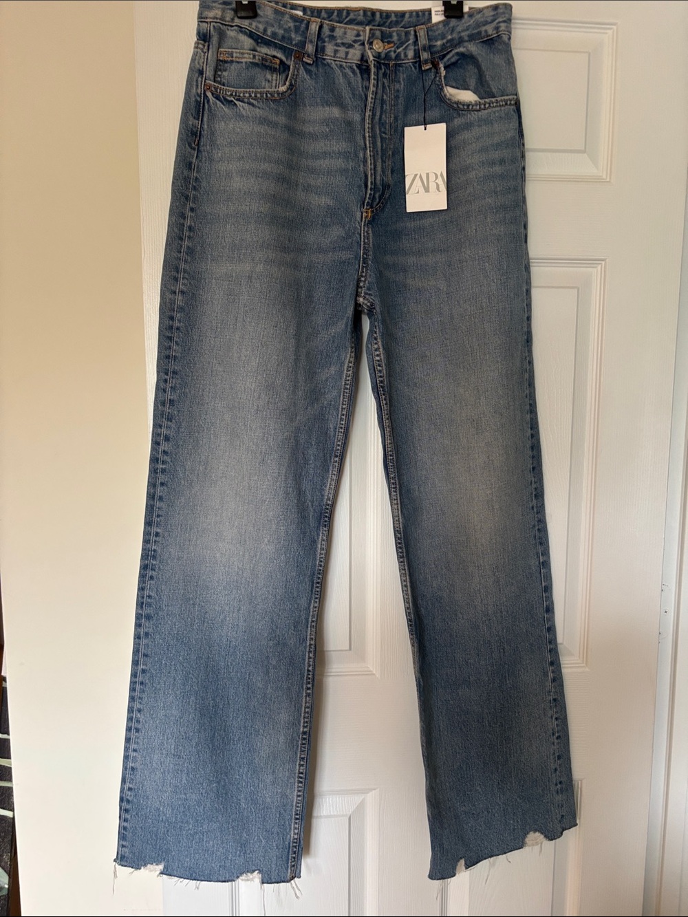 Zara Light Blue Wide Straight Jeans with Raw Hem High Rise Inseam:32 Out-seam:46